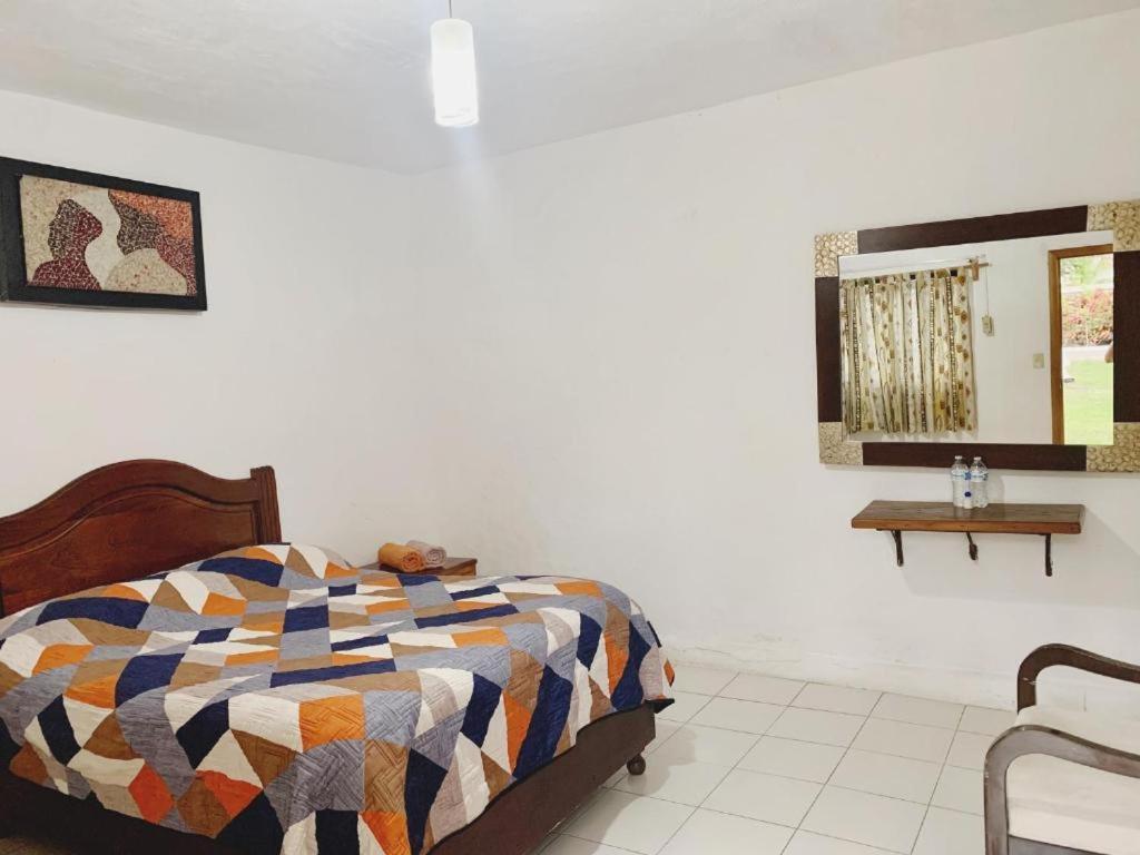 Hotel Mariam تيكولوتلا المظهر الخارجي الصورة